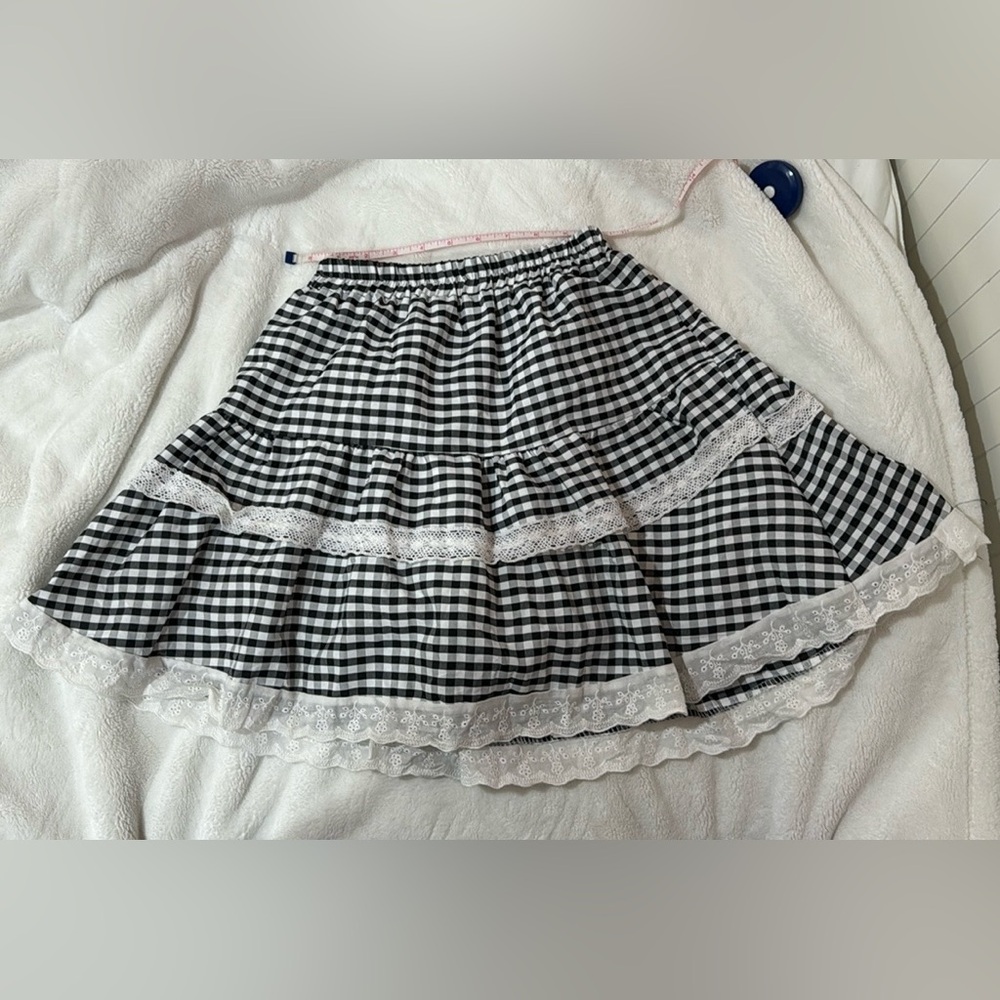 Cute Gingham Skirt with Lace